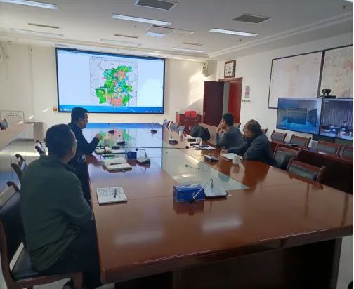 区人防办针对拟建设项目上门提供人防建设审批业务指导